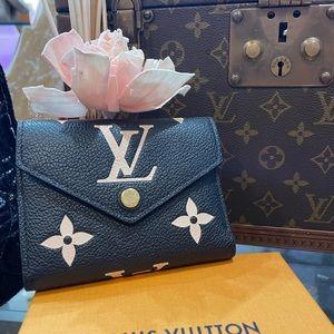 Victorine wallet